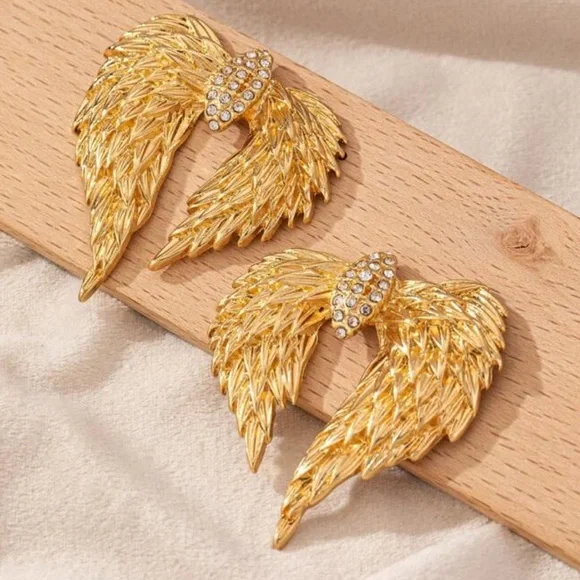 Golden Angel Wing Shaped With Rhinestone Statement, Vintage inspired Earrings - Picture 3 of 8